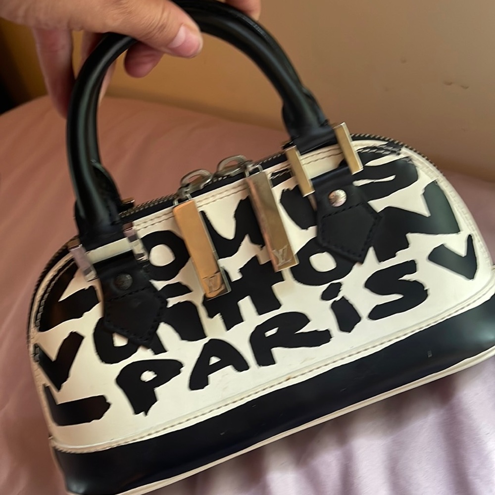 Vintage Louis Vuitton Stephen Sprouse handbag